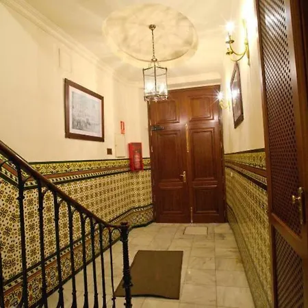 Cozy Penthouse Center, Car Park Included-caspal