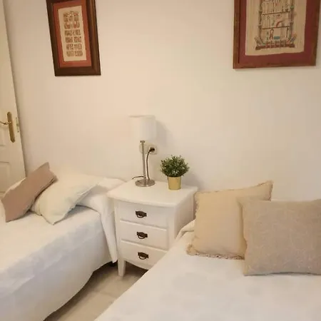 Apartment Cozy Penthouse Center, Car Park Included-caspal *