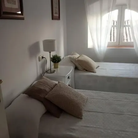 Cozy Penthouse Center, Car Park Included-caspal Apartment *