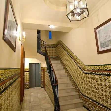 Apartment Cozy Penthouse Center, Car Park Included-caspal